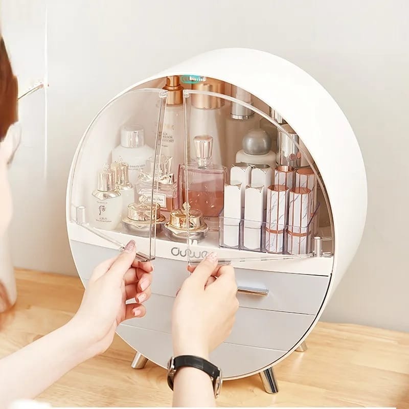 Oval Shaped Cosmetic Organizer